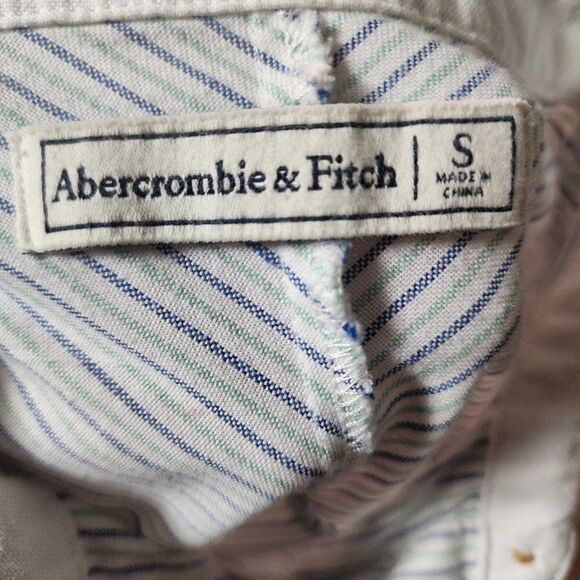 Abercrombie & Fitch Size S Button up Blouse - Picture 2 of 3